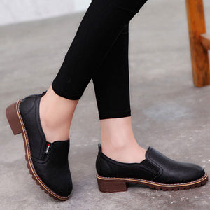 Leather Shoes Woman Loafers Casual Women Flats Nurse Shoes Ladies Shoes Shark Sneaker Mocasines Zapatos de Mujer Scarpe Donna