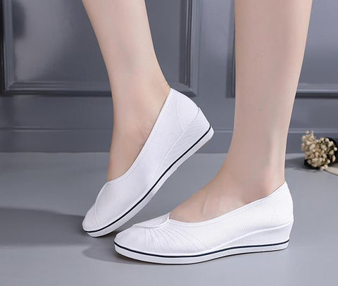 2019 New Canvas nurse shoes Solid Women Platform Casual Shoes Women Flat Bottom feminino Women shoes Size 34-41