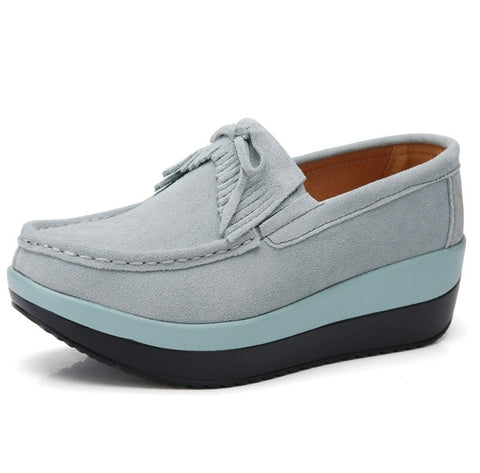 OdoRola Women's Flat Leather Shoes Thick Bottom Suede Slip-ons Loafers Platform Casual Shoes Body Slimming Shaking Shoes