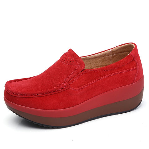 OdoRola Women's Flat Leather Shoes Thick Bottom Suede Slip-ons Loafers Platform Casual Shoes Body Slimming Shaking Shoes