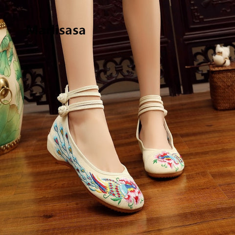 Women Cute Sweet Chinese Traditional Embroidery Shoes Lady Casual Buckle Strap Dance Shoes Lady Red Anti Skid Ballet Shoes G2231