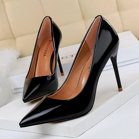 European Style Fashion Simple Professional OL High-heeled Shoes Thin Heels Shallow Mouth Pointed Lacquer Leateher Single Shoes