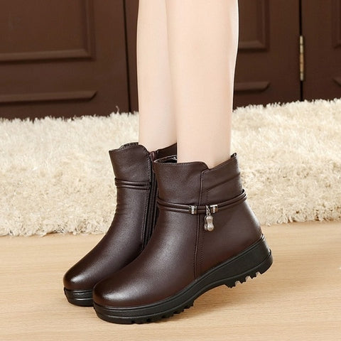 ZZPOHE 2017 Fashion Winter Shoes women's genuine leather ankle flat boots Casual Comfortable Warm Woman Snow Boots free shipping