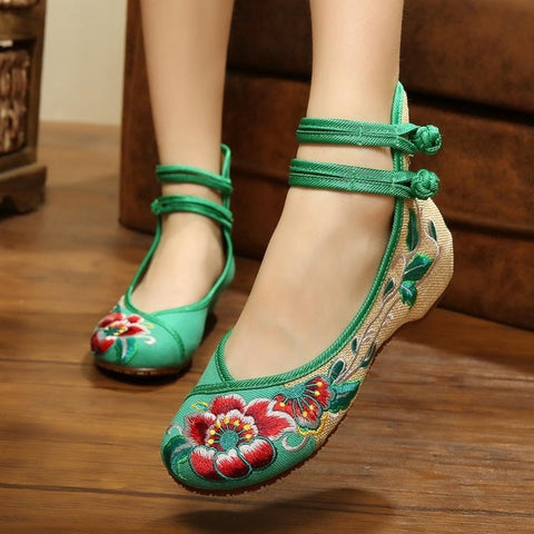 Chinese Shoes Women Embroidery Mary Jane Fabric Flats Traditional Embroidered Old Peking Flower Canvas Casual Large Size