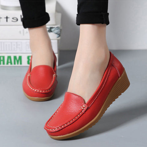 Women Flats Fashion 4.5 CM Heels Women Genuine Leather Shoes Plus Size Moccasins Woman Shoes Casual Slip On Nurse Women Loafers